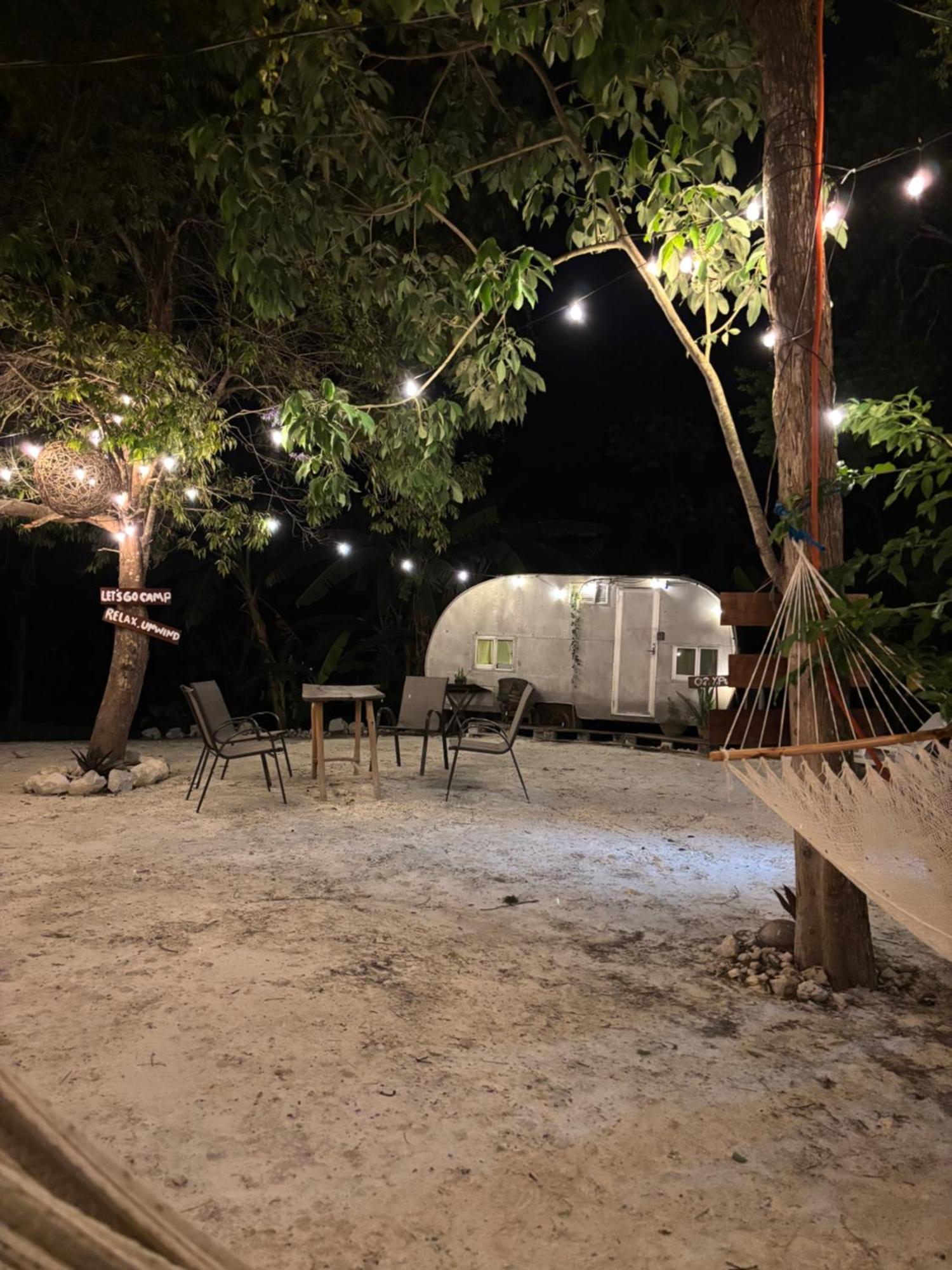 Momotoh Camper Hotel Xpujil Exterior photo